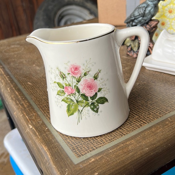 Vintage - Picture 1 of 4